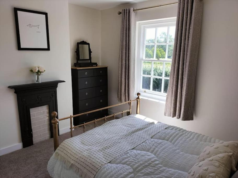 Cosy Cottage With Vineyard View Near Goodwood شيشستر المظهر الخارجي الصورة